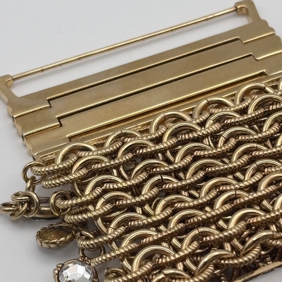 Betsey Johnson Watch Crystal Wide Chain Bracelet Gold Tone Needs Battery - Picture 10 of 12